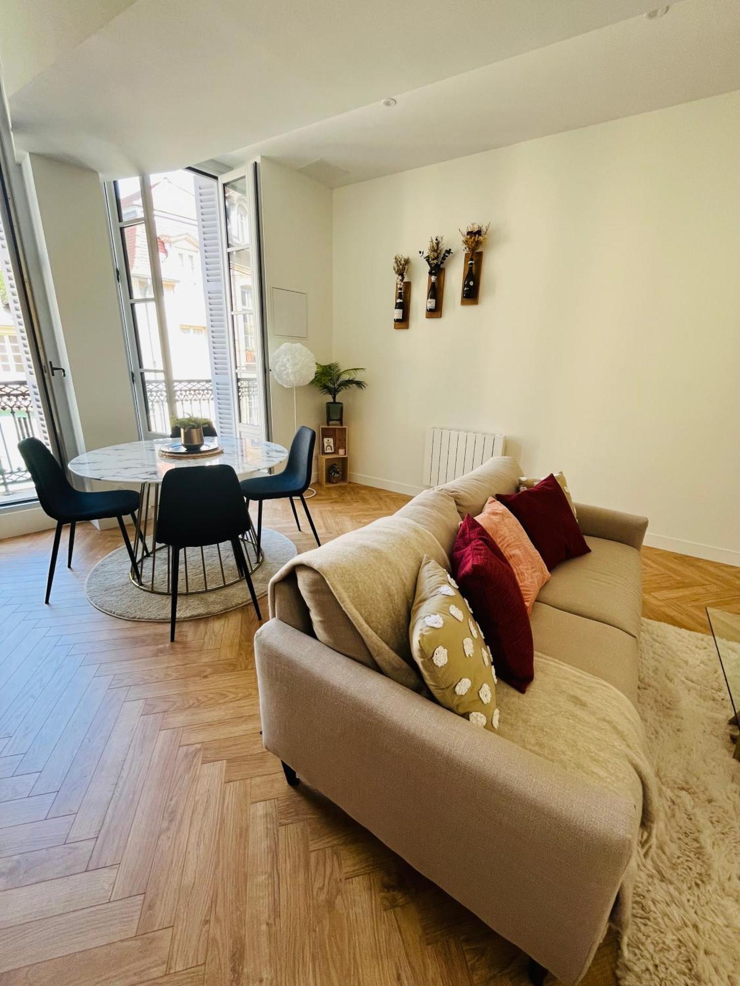 Apartamento Loft Pasteur - Homillesime Dijon Exterior foto